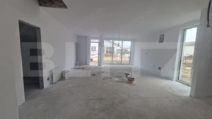 Casa cu toate utilitatiile, 4 camere, 2 bai, 470 m teren - Sanpetru Finalizata  - imagine 6