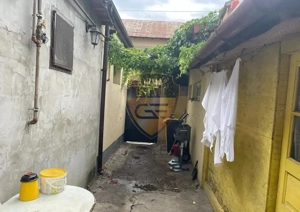 Casa 3 camere Ultracentral zona Piata Grivitei 48mp teren 96mp centrala gaz - imagine 10