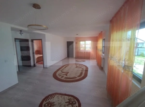 Casa P în Șimnicu de Sus, 3 camere, 71 mp utili, teren 324 mp - imagine 4