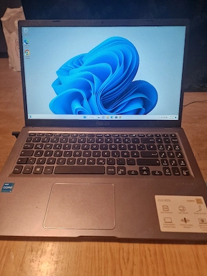 Laptop Asus X515
