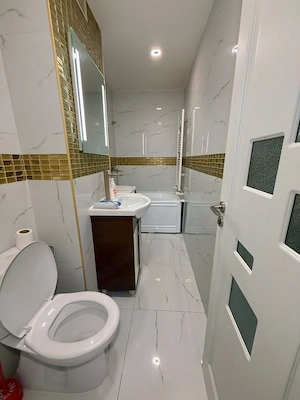 Apartment 3 camere,persoana fizica 77000 Euro - imagine 2