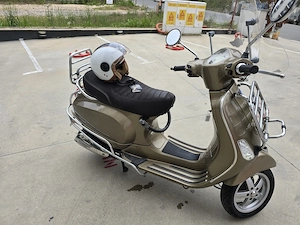 Piaggio Vespa Editie Touring - imagine 3