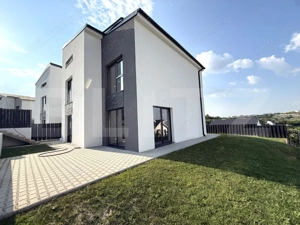 Duplex Premium de vanzare, la doar 5 min de mers pana la Mega Image Dezmir! - imagine 3