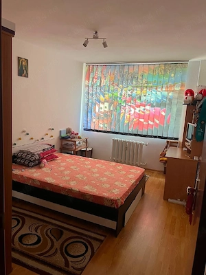 Apartament 3 camere - Metrou 1 Mai  - imagine 2