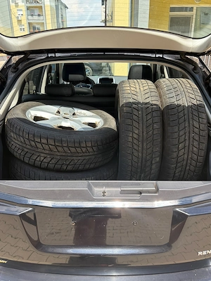 Renault Koleos 2.0dCi 173 Cp 4x4 2x4 BOSE Edition - imagine 10