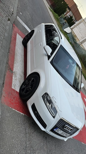 Mașina de vânzare sau schimb - imagine 6