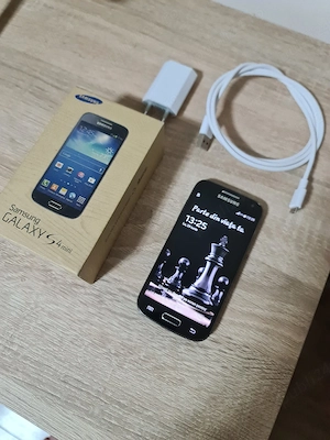 Telefon Samsung Galaxy S4 mini