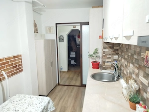 Apartament luminos și economic 56  m  ( Zona - Biserica Sf Epifanie, Spitalul CFR) - imagine 2