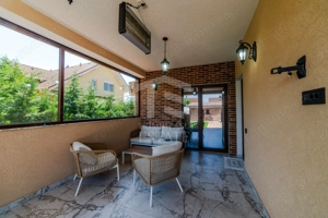 Casa pe parter premium cu piscina in Chisoda independenta energetic - imagine 5