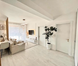 Apartament 2 camere, la cheie, ultrafinisat + terasă generoasă de 9 mp, Floresti