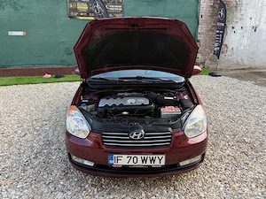 Hyundai Accent 1.4 Benzzină   Unic Proprietar   193.000 KM Reali   AC Funcțional   Impecabil   2008 - imagine 10