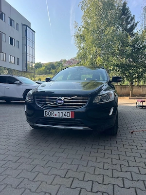 Vând Volvo XC60 an 2017,2.0 diesel.diesel. - imagine 4
