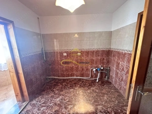 De vanzare apartament 2 camere decomandate Nord Bacau - imagine 7