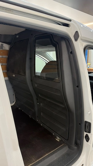 ** Volkswagen Caddy ** - imagine 17