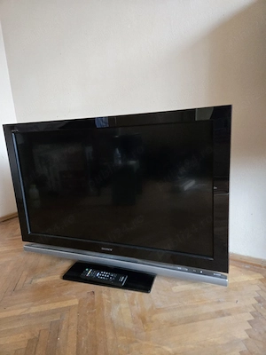 Televizor LCD Sony Bravia 102 cm (40 inch) KDL-40S5600 + Telecomandă