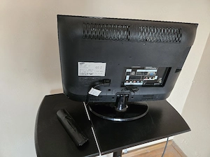 Televizor LCD Samsung 48 cm (19 inch) LE19B450 + Telecomandă, perfect funcțional