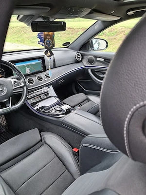 Mercedes Ben W213 E220d AMG Pack - imagine 9