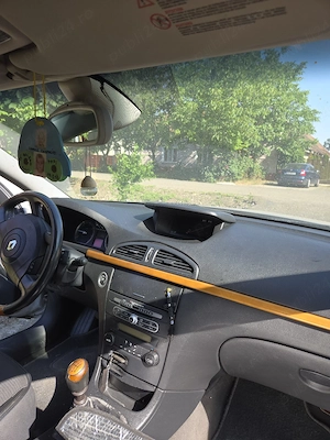Renault Laguna 2.0 150cp - imagine 14