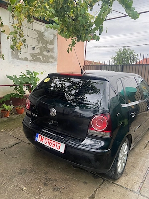Vând Polo 1,4 tdi anul 2007 state impecabila mașină mai merge sa scoți un rand de Nr roșiiai multe . - imagine 3
