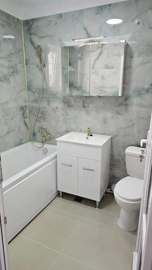 Apartament de 3 camere decomandate Ateneu Tatarasi - imagine 2