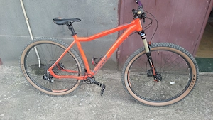vand bicicleta hardtail