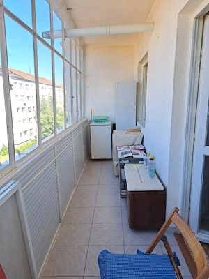 DIRECT PROPRIETAR (tel.  ) - Vânzare Apartament 2 camere, decomandat, etaj 3 4 - imagine 2
