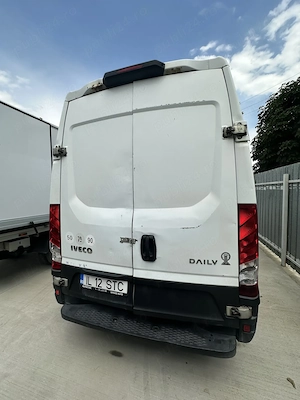 Iveco Daily Frigorifică 2015 | 2.3 HPI 136 CP | TVA Deductibil | Unic Proprietar - imagine 3