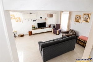 Casa familiala,3 dormitoare,incazire pardoseala,terasa,530 mp teren,Sanpetru, Brasov - imagine 17
