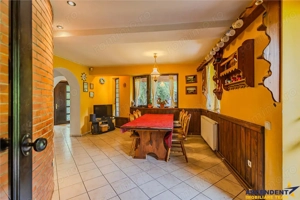 Vila 7 camere,250 mp,semineu,terase,800 mp teren,rezidential  turistic,Predelut,Brasov - imagine 19