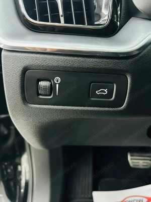 Volvo XC60 - imagine 14