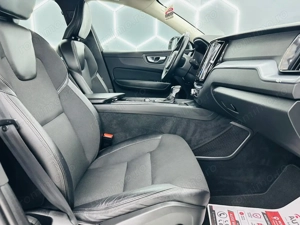 Volvo XC60 - imagine 19
