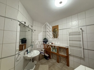 Casa individuala de vanzare cu proiect de extindere, zona Lunei - imagine 18