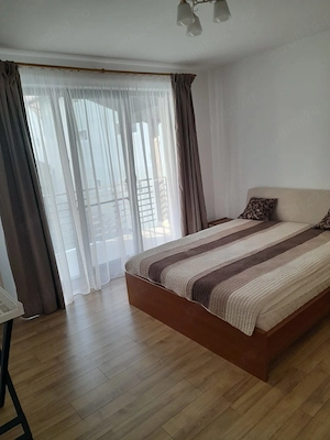 Închiriez apartament 2 dormitoare + living - imagine 3