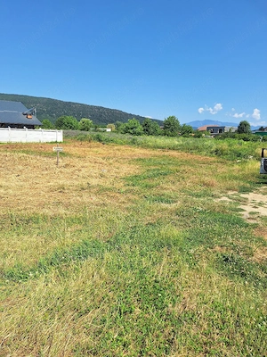 Teren intravilan, Bujoreni 