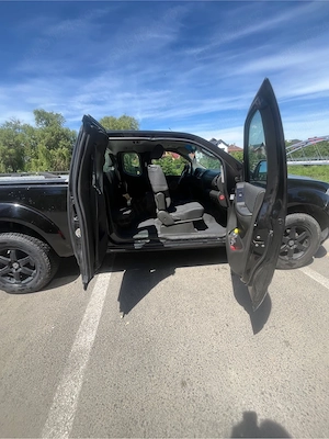 Vand Nissan Navara 2011 4x4 - imagine 5