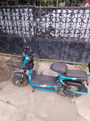 vand scuter electric