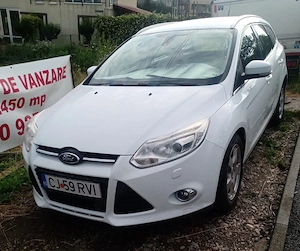 Ford Focus 1.6 TDCI,Titanium, xenon, GPS, manuala