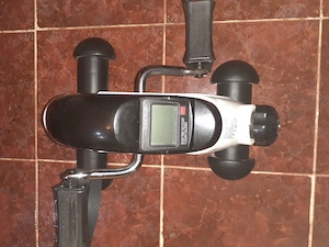 Vând mini bicicletă fitness 