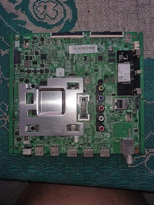 samsung ue50ru7102k plăcile boxele și conectorii