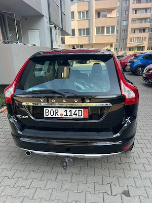 vand Volvo XC60,an 2017 bine echipat . - imagine 10