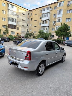 Dacia Logan 1.6 Prestige 2009 - imagine 3