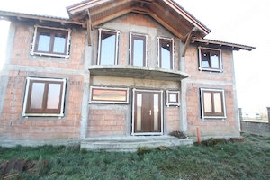 Proprietar vand casa la rosu Mosnita Noua - imagine 3