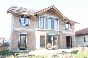 Proprietar vand casa la rosu Mosnita Noua - imagine 8