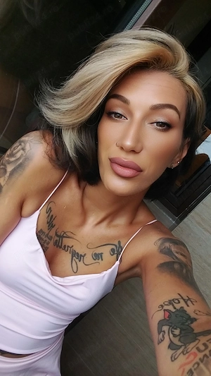 Sara poze 100% reale