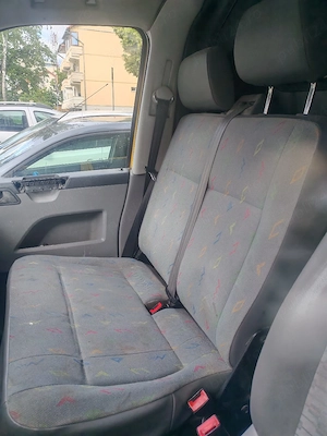 vand Volkswagen T5 motor refacut  marfa 3 locuri  - imagine 4