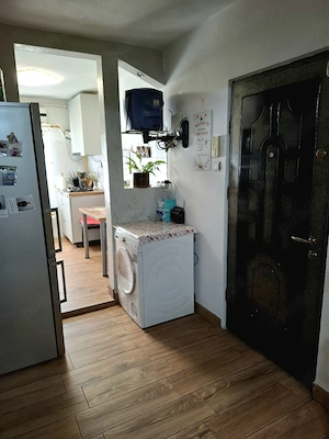 Proprietar vând apartament cu 3 camere, decomandat ,et.2,zona Lipovei.  - imagine 17