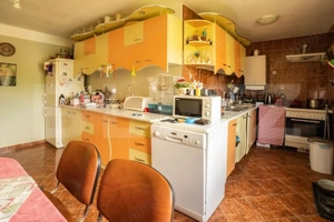 Casă P+1 cu garaj și grădină | La câteva minute de centrul Săcele - imagine 4