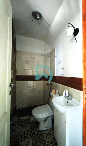 Cas #259; S #259;seasc #259;, zona Prim #259;riei, Ghimbav - imagine 17
