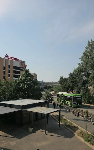 Vand apartament cu 2 camere