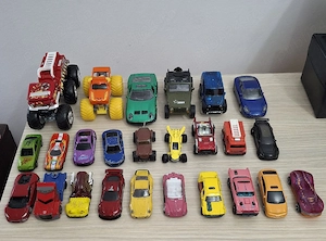 set 25 masinute din metal 